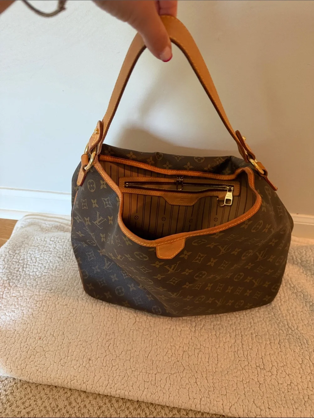 Louis Vuitton Monogram Canvas Shoulder Bag with Vachetta Trim